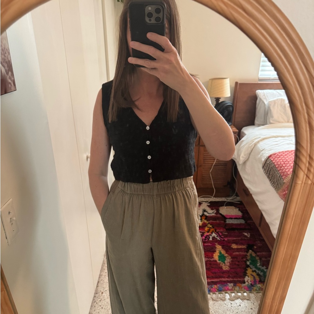 Madewell black sweater tank/vest